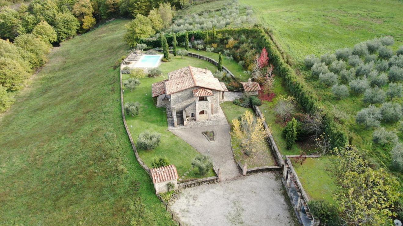 Villa Elisa - Private Pool & Airco Near Reschio Castle Lugnano Exteriör bild